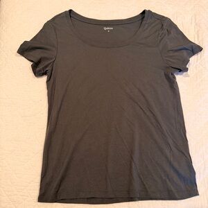 Quince Short-Sleeve Crew Neck Tee - Black (M) NWOT